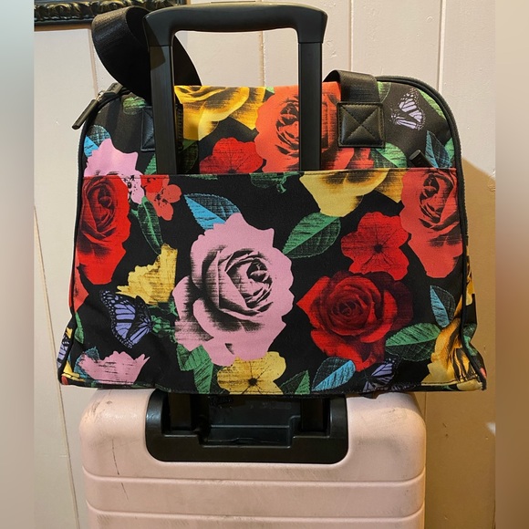 Vera Bradley Bags Vera Bradley Havana Rose Weekender Bag With Trolly Sleeve Poshmark